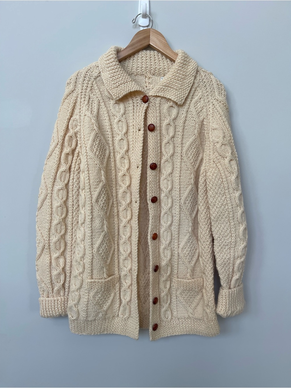 Una O’Neill Cream Button Front Virgin Wool Fisherman Handknit Cardigan Chunky